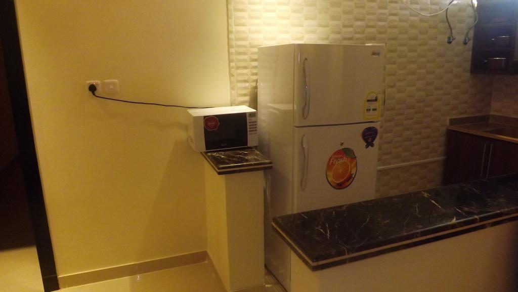 Baron Palace - Almasif Hotel Apartments Riyad Chambre photo