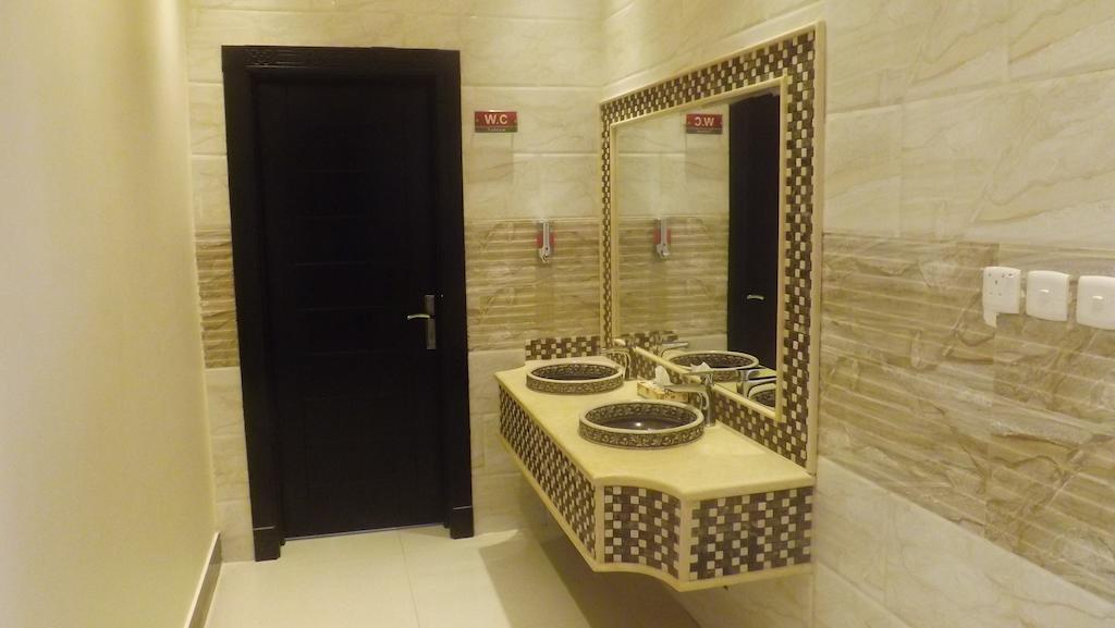 Baron Palace - Almasif Hotel Apartments Riyad Chambre photo