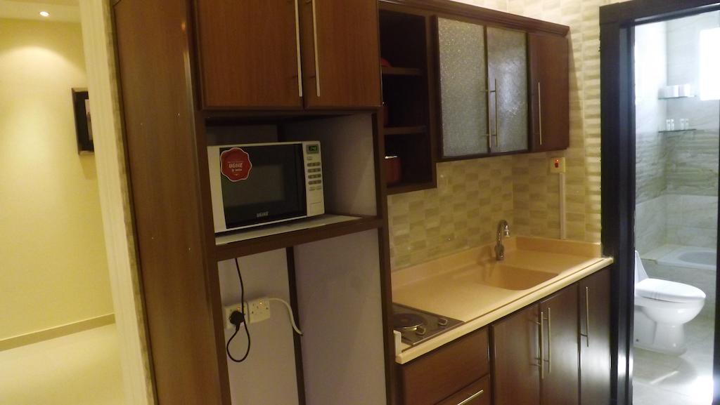 Baron Palace - Almasif Hotel Apartments Riyad Extérieur photo