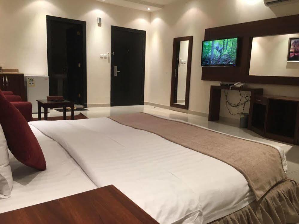Baron Palace - Almasif Hotel Apartments Riyad Extérieur photo