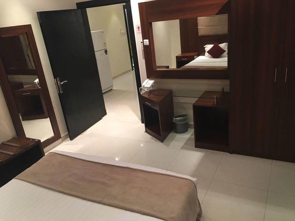 Baron Palace - Almasif Hotel Apartments Riyad Extérieur photo